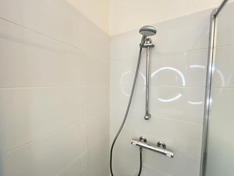 Forum Flower Spacieux T2 Au Coeur De La Ville Reims Ngoại thất bức ảnh