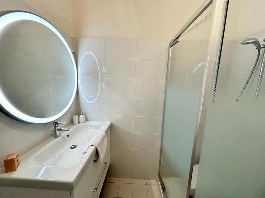 Forum Flower Spacieux T2 Au Coeur De La Ville Reims Ngoại thất bức ảnh